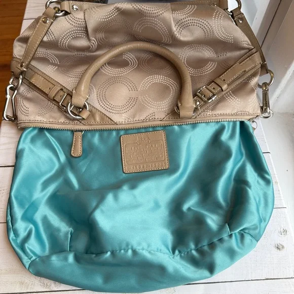 COACH | Madison Dotted Op Art Sophia Satchel (2010) #15935 - Picture 6 of 14